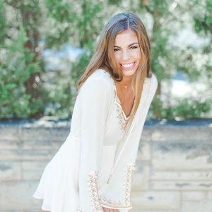 Meet your Posher, Abby